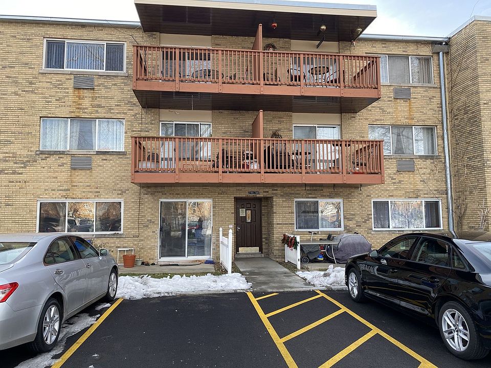 2nd image of 748 Dempster St #Cg2b