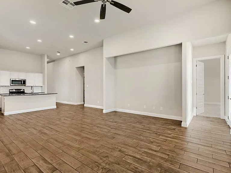 2436 Indian Clover Trl — Photo 4