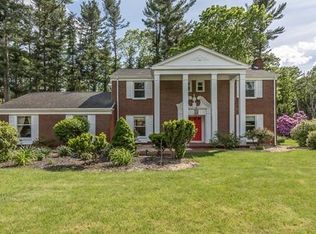 84 Sherwood Ln, Raynham, MA 02767