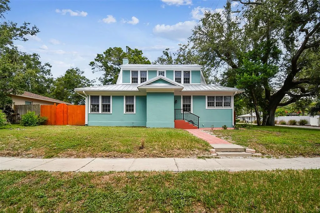3 bed, 2.5 bath, 1546 sqft, $4,000 — Photo 1