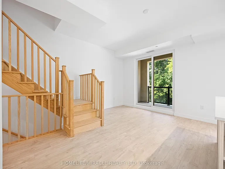 174 Clonmore Dr #9 — Photo 14