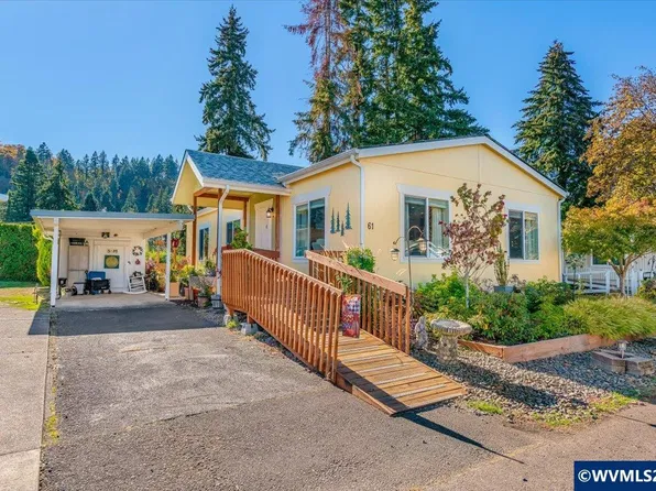 1307 S Water St #61, Silverton, OR 97381