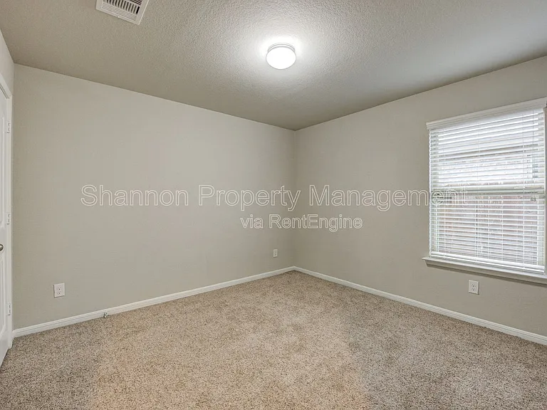 8002 Carillon Way — Photo 18