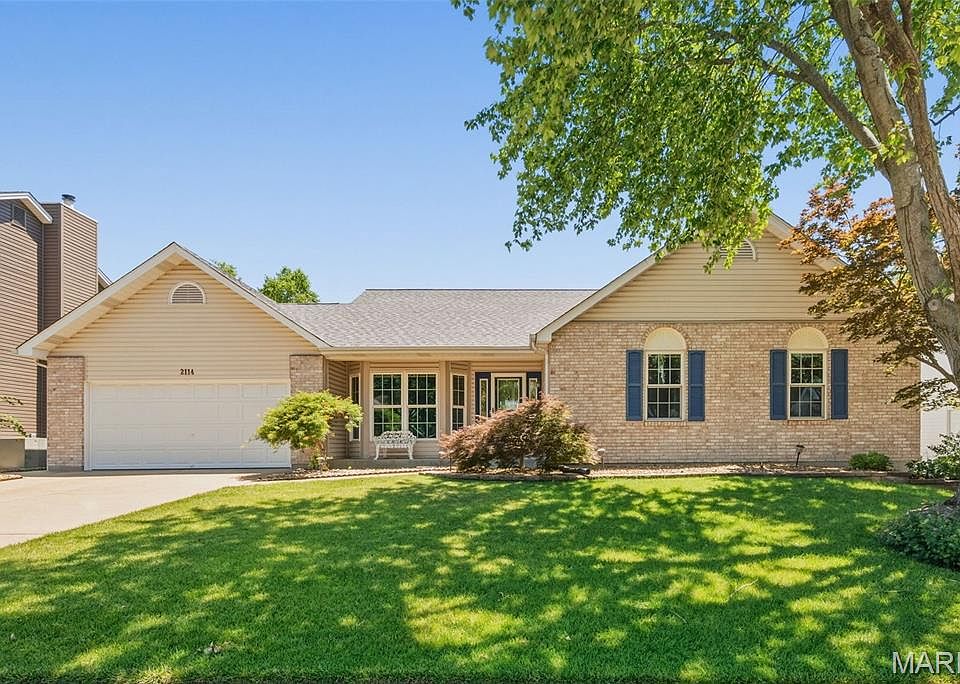 1st image of 2114 Autumn Wood Dr