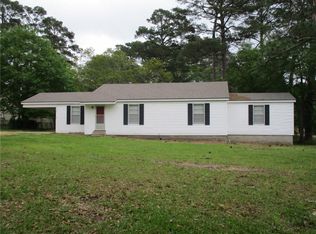 2804 Donahue Ferry Rd, Pineville, LA 71360