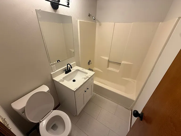 148 McCarty Ave — Photo 14