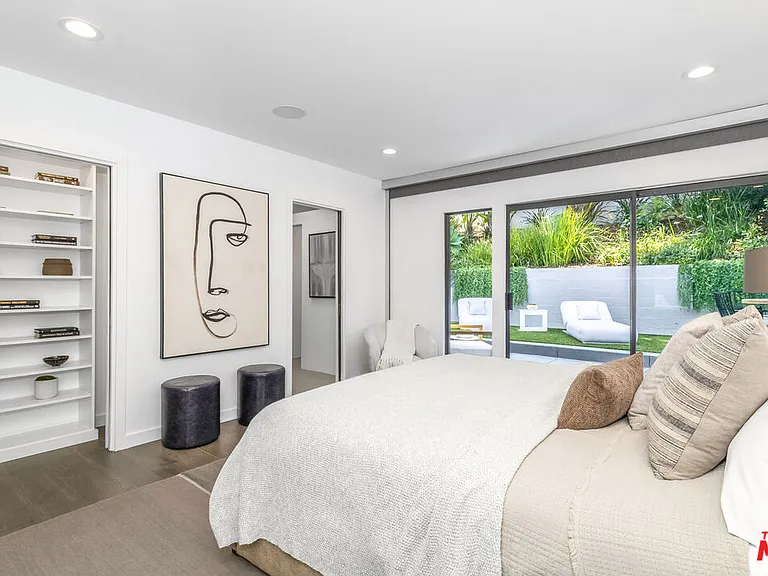 9834 Wanda Park Dr — Photo 18