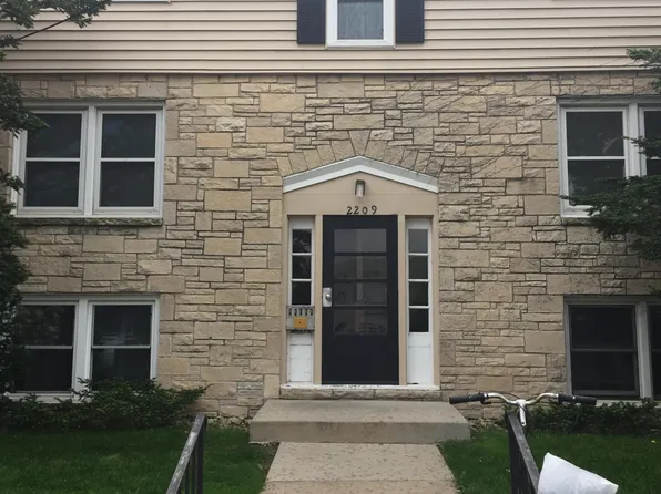 2209 University Ave APT 1, Madison, WI 53726