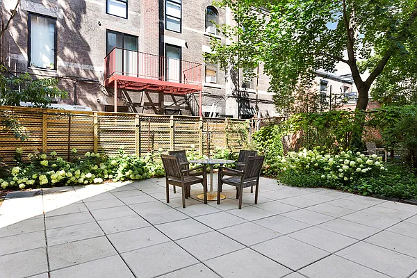 Rented by Douglas Elliman | media 13