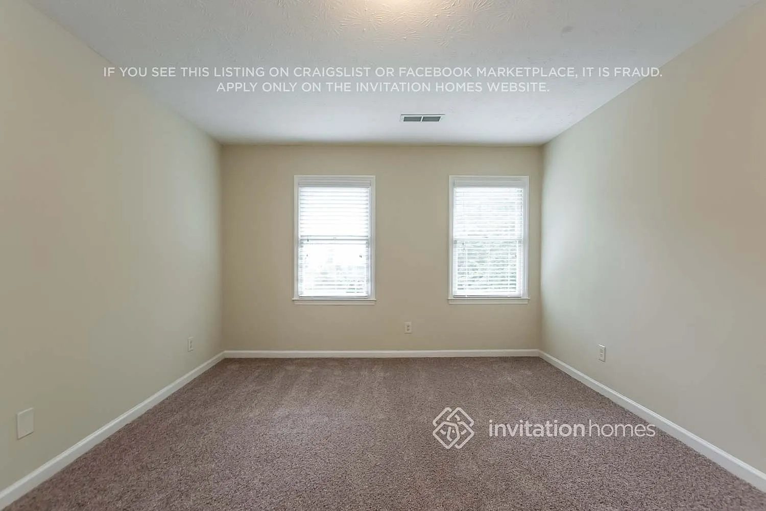 1166 Kings Arm Ct Lawrenceville, GA 30043 — Photo 3