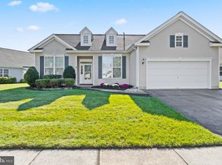 33 Bunker Hill Dr, Allentown, NJ