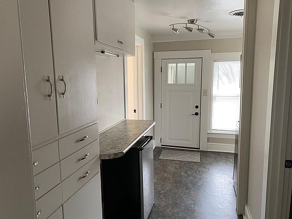 5th image of 609 1/2 McDonough St