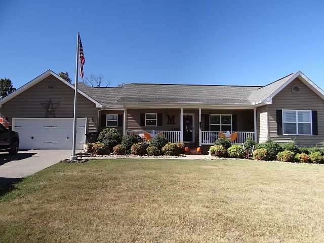 1st image of 2522 Plantation Dr