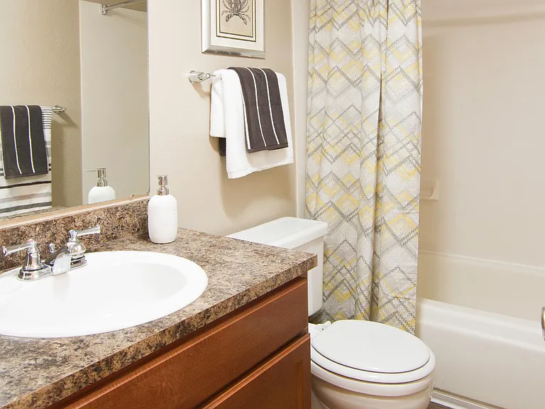 Foothill Place Apartments — Photo 42