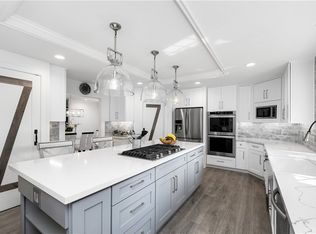 30 Tidewater, Irvine, CA 92614