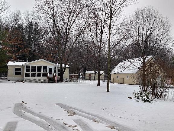 2nd image of 1030 Carmen Dr