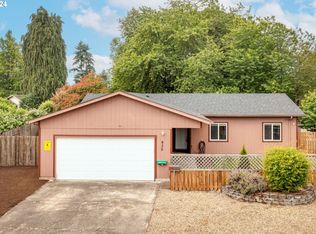930 Echo Hollow Rd, Eugene, OR 97402