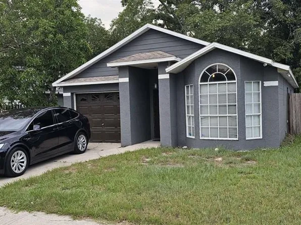 528 Winding Oak Ln, Sanford, FL 32750