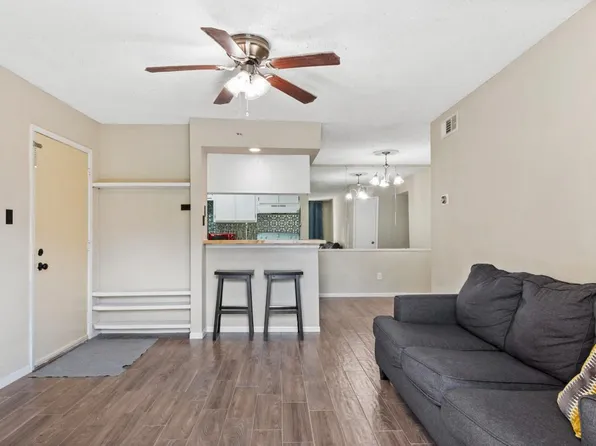 250 El Dorado Blvd APT 259, Webster, TX 77598