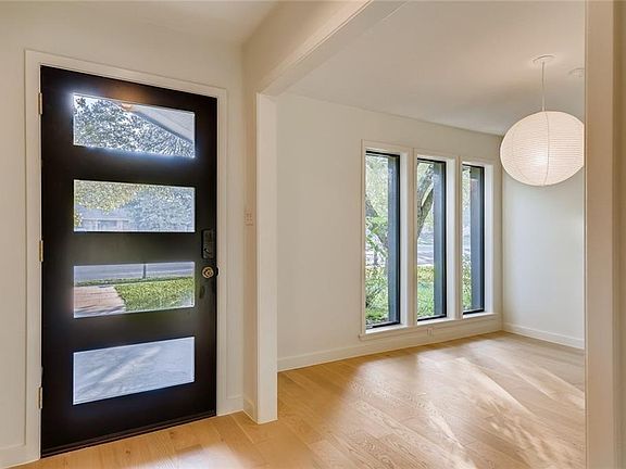 3rd image of 6406 Blarwood Dr