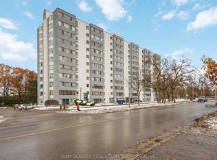 500 Proudfoot Ln #506, London, ON N6H 5G7