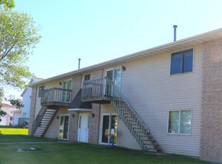 3425 Queen Dr SW APT 7, Cedar Rapids, IA 52404