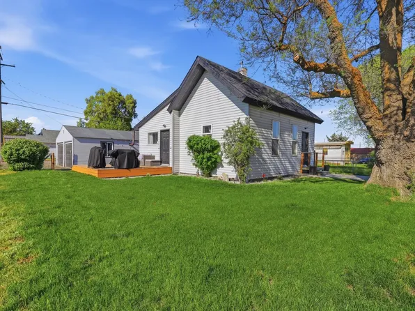 820 Jefferson St, Davenport, WA 99122