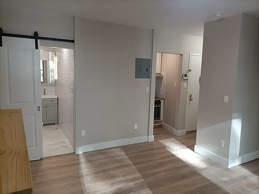 Rented by Marc Alloul, LREB | media 6