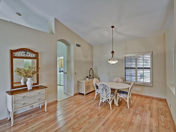 3rd image of 9135 W Palm Tree Dr