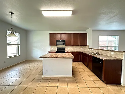 5017 Spyglass Hill Ln Photo 1