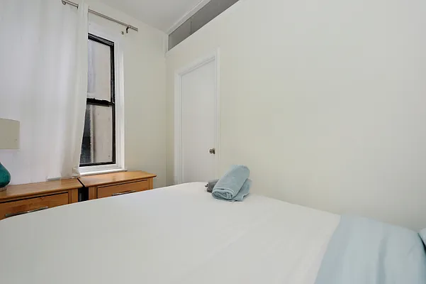 Rented by Furnished Habitat | media 2