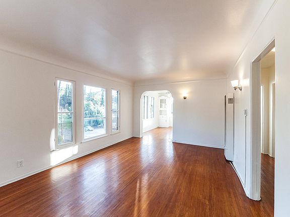 5th image of 2211 1/2 Echo Park Ave