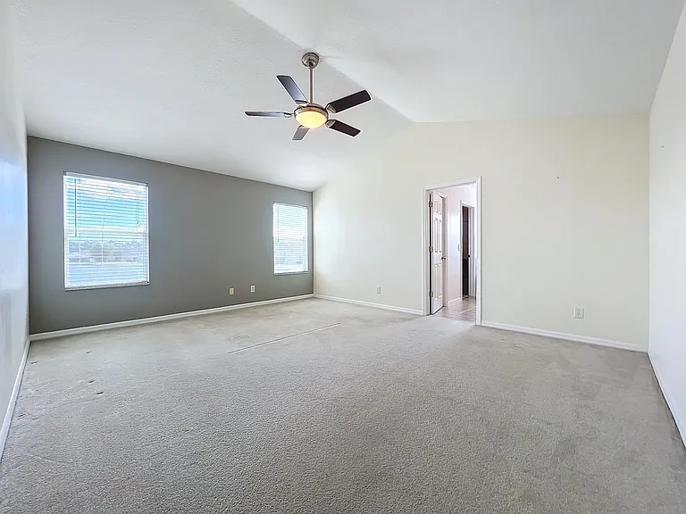 4804 Adair Oak Dr — Photo 13