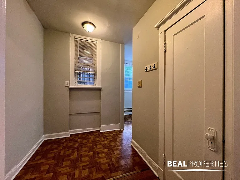 4427 N Wolcott Ave #B3 — Photo 6