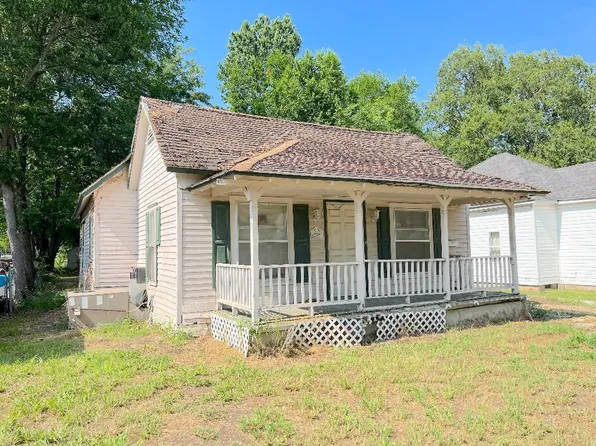 920 W Cottonwood St, Independence, KS 67301