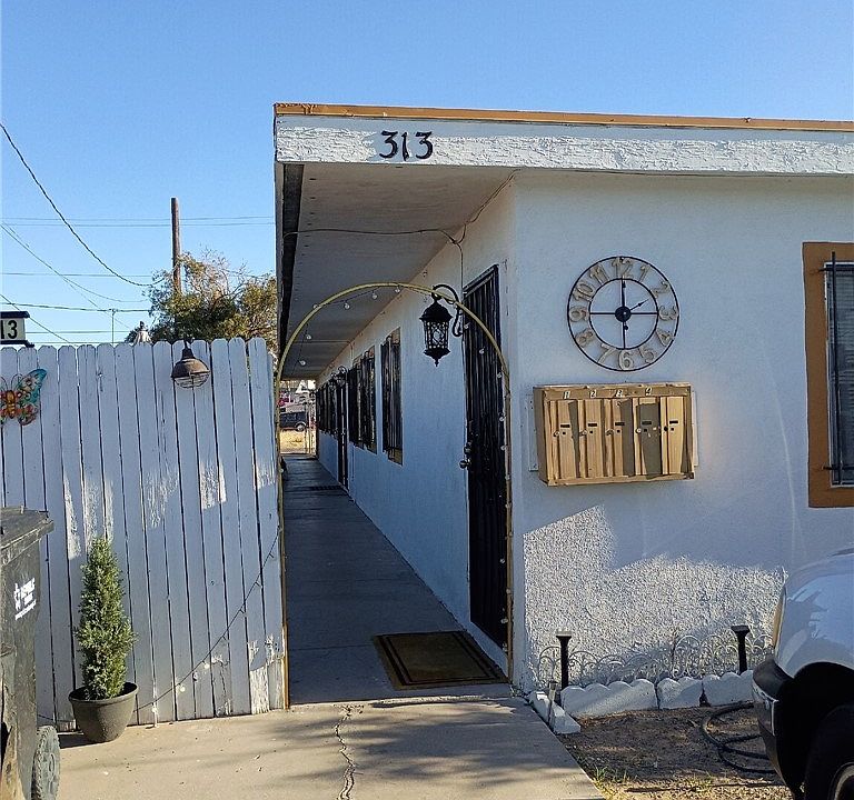 1st image of 313 Jackson Ave