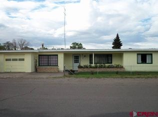 197 E 7th St, Center, CO 81125