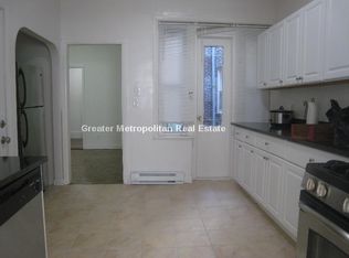 164 Endicott St #33, Boston, MA 02113