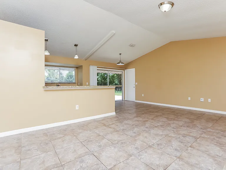5343 Broken Pine Cir — Photo 4