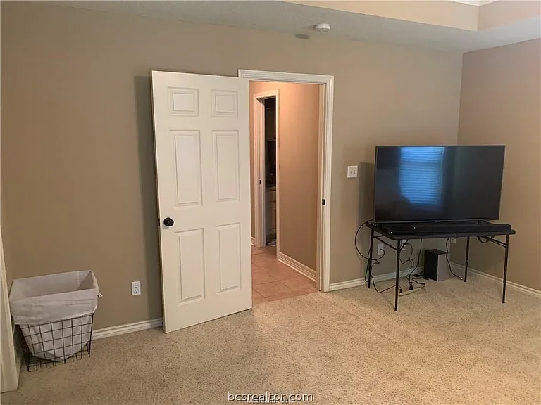 303 Candle Stone Ct — Photo 8