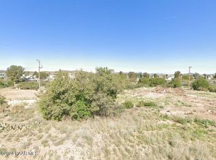 20592 E Ash Creek Rd, Mayer, AZ 86333