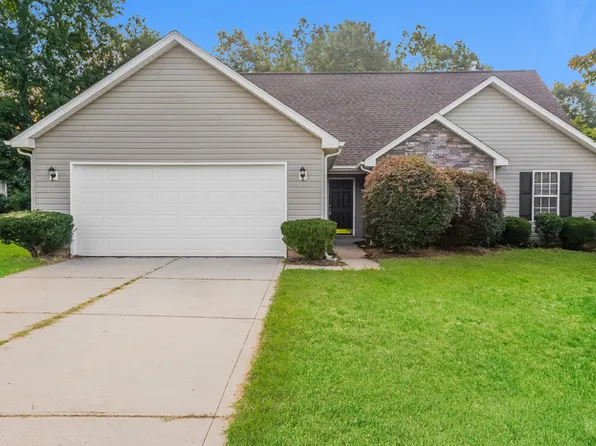 408 Fawnbrook Ln, Gastonia, NC 28052