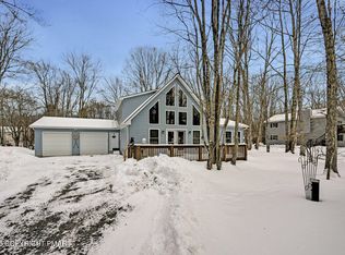 48 Keats Ln, Albrightsville, PA 18210