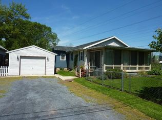 1 Hollendale St, Middletown, PA 17057