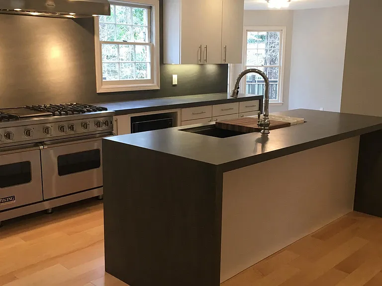 New double gas oven with griddle & six burners