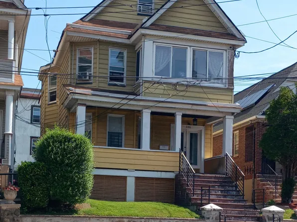 130 Castleton Ave, Staten Island, NY 10301