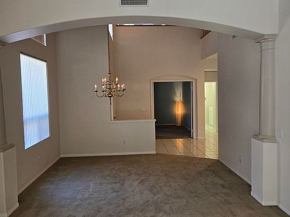 4th image of 1520 Upland Hills Dr