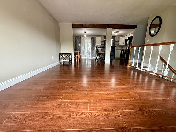 4th image of 5526 Taormina Dr