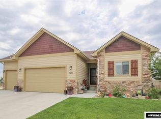 5283 Henning Loop, Casper, WY 82609