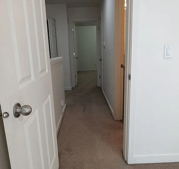 Halsey East Townhomes — Photo 92